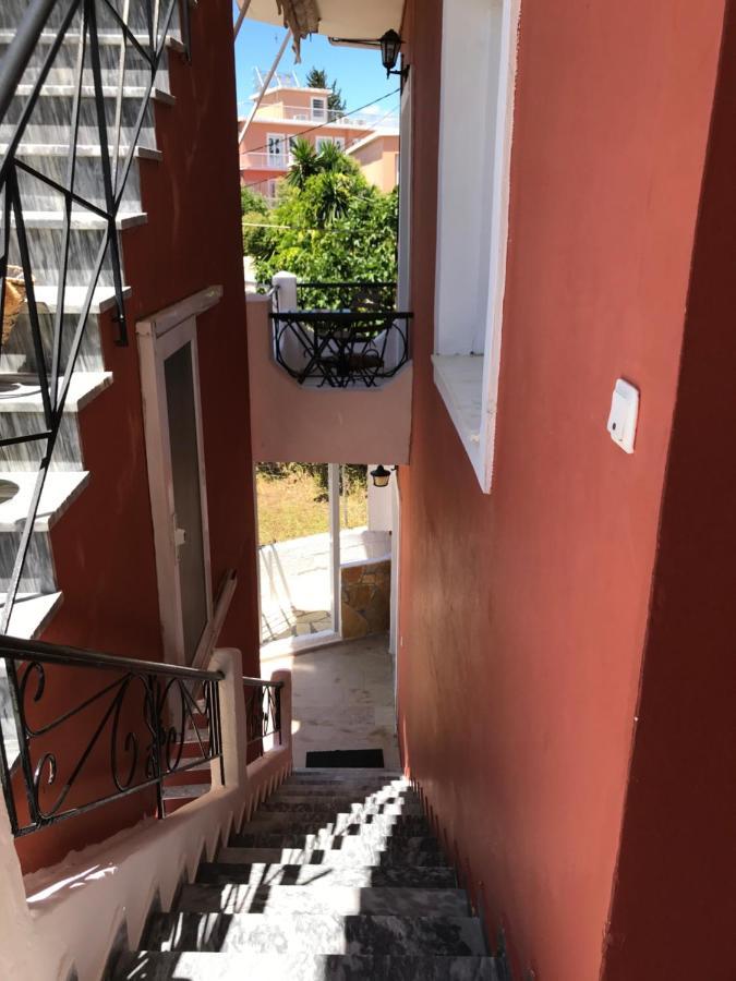 Loula'S Apartments ゴウヴィア エクステリア 写真